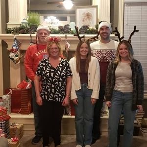 Meet your Posher, Lisa